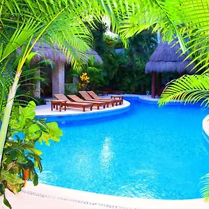 https://puerta-zama-luxury-apartments.allrivieramayahotels.com